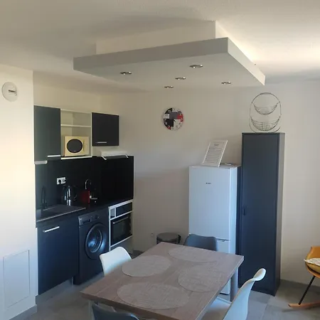 아파트 Cosy Proche Et Centre *